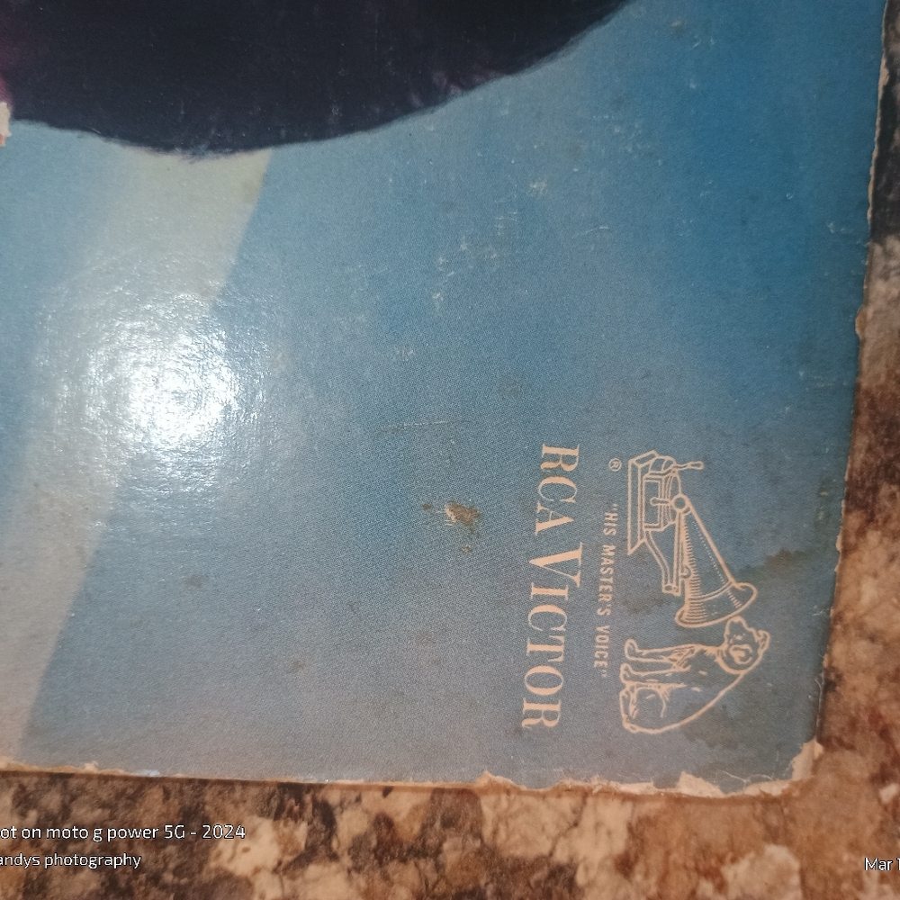 Elvis Christmas Album - Blue Cover Pristine Condition Brand New. - Picture 3 of 7